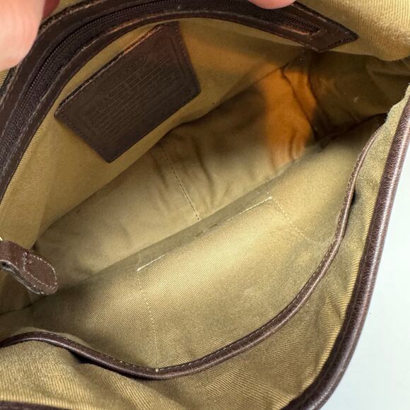 Vintage Coach Legacy Leather Crescent Flap Bag Purse Dark Brown 9718 Saddlebag - Picture 12 of 14